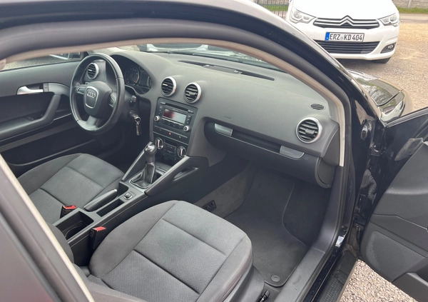 Kia Sportage cena 185900 przebieg: 5, rok produkcji 2024 z Gdynia małe 301